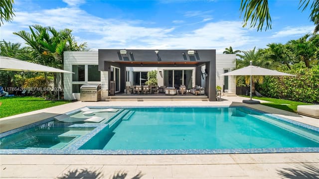 10603 NE 11th Avenue, sold in Miami Shores Estates, Miami Shores, FL