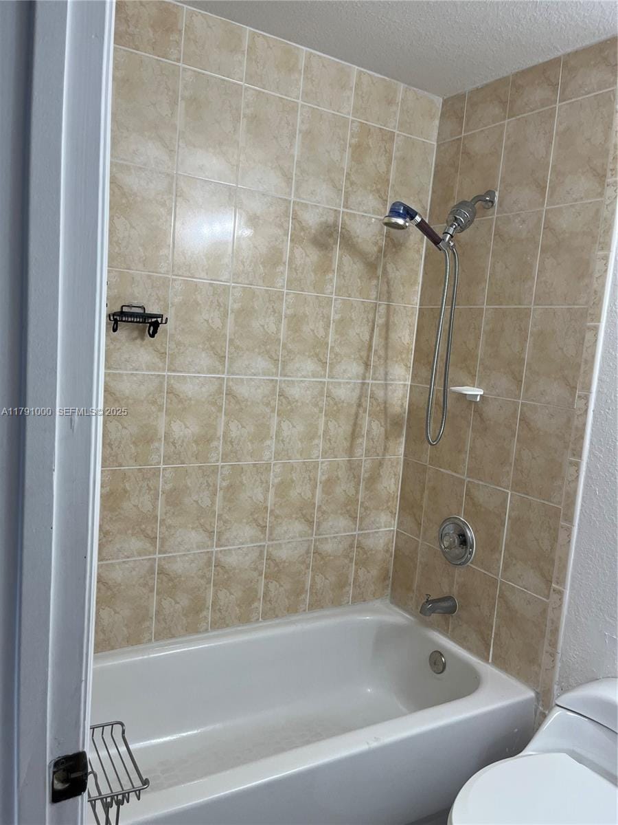 7985 NW 8th Street 110A, Miami, FL 33126 photo 18
