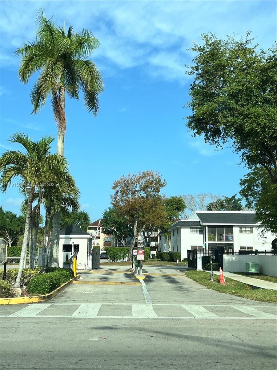 19055 NW 62nd Avenue 212, Hialeah, FL 33015 photo 3
