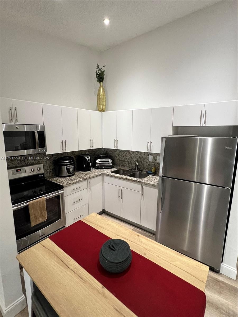 19055 NW 62nd Avenue 212, Hialeah, FL 33015 photo 10