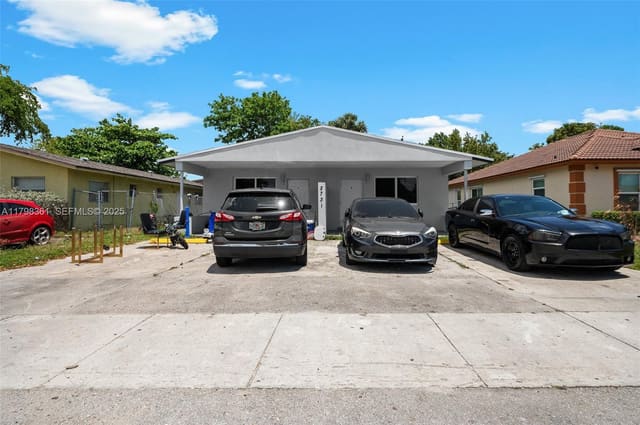 2731 NW 14th Street, Fort Lauderdale, FL 33311