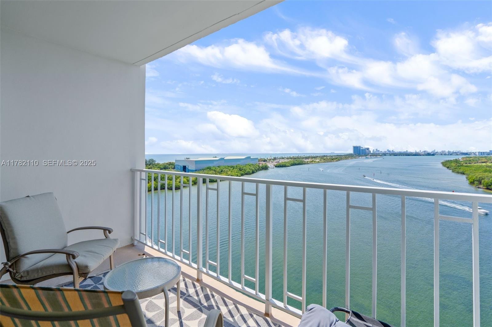 500 Bayview Drive 1418, Sunny Isles Beach, FL 33160 photo 8