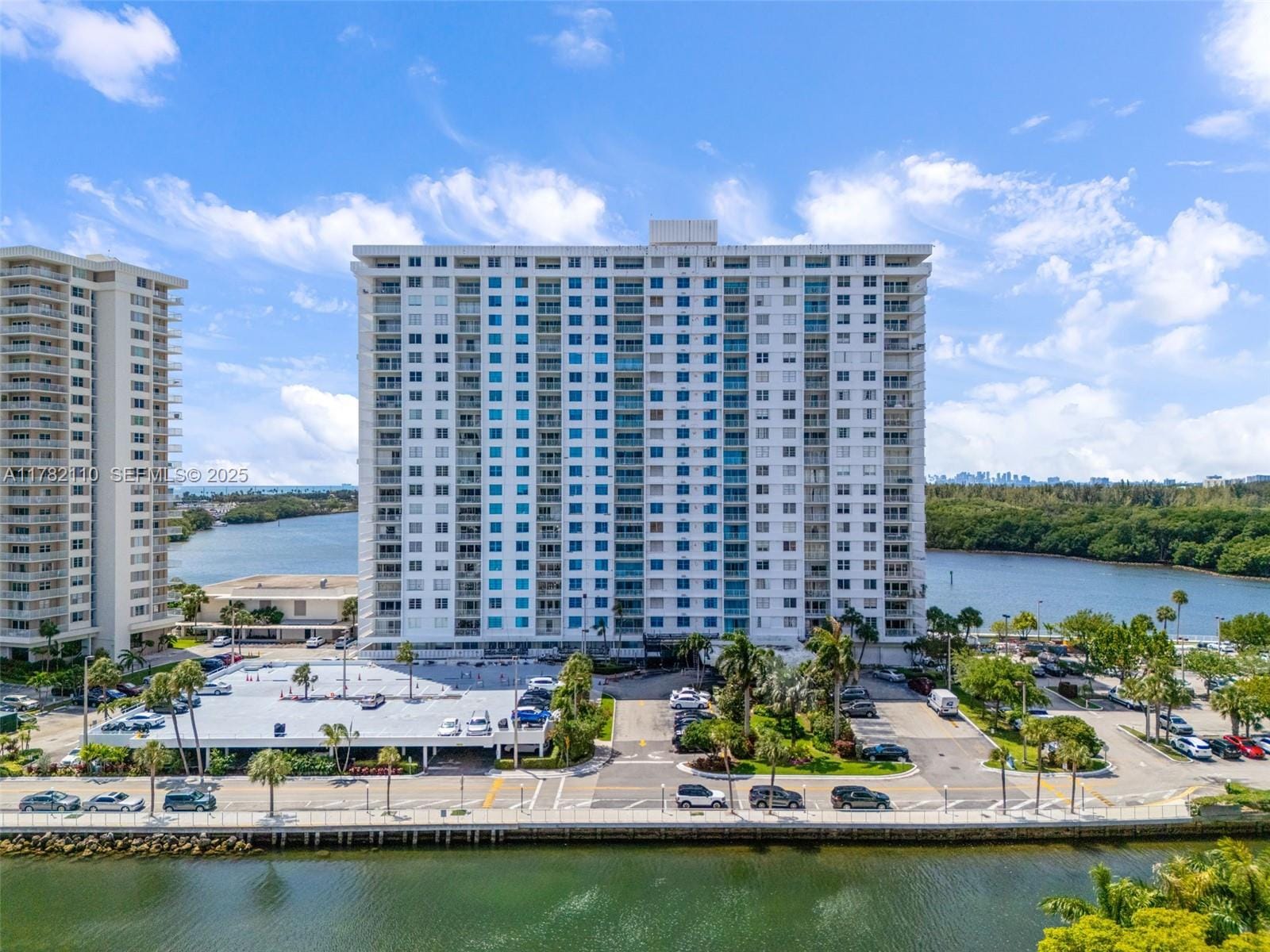 500 Bayview Drive 1418, Sunny Isles Beach, FL 33160 photo 9