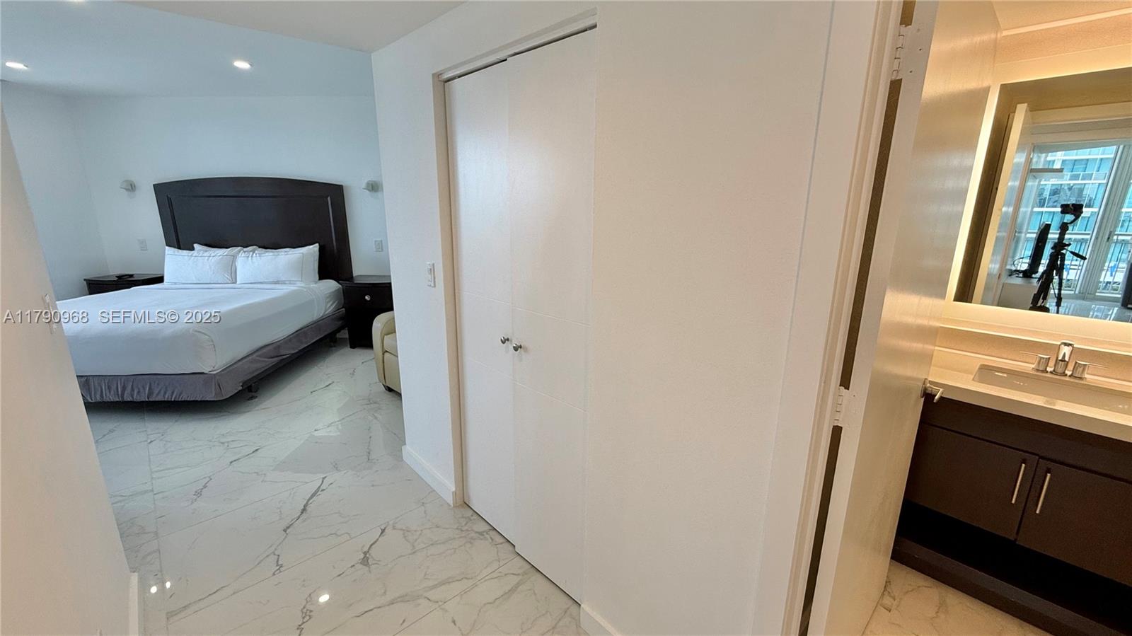 17375 Collins Avenue 608, Sunny Isles Beach, FL 33160 photo 29