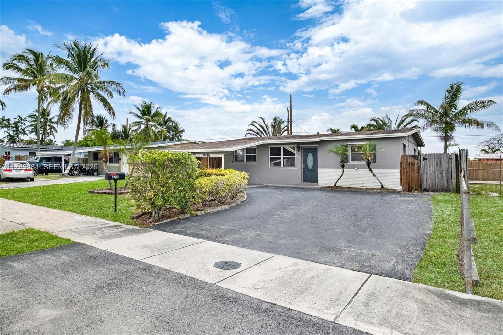 4138 NW 12th Terrace, Oakland Park, FL 33309