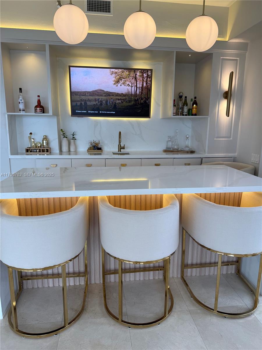 20355 NE 34th Court 2725, Aventura, FL 33180, Aventura