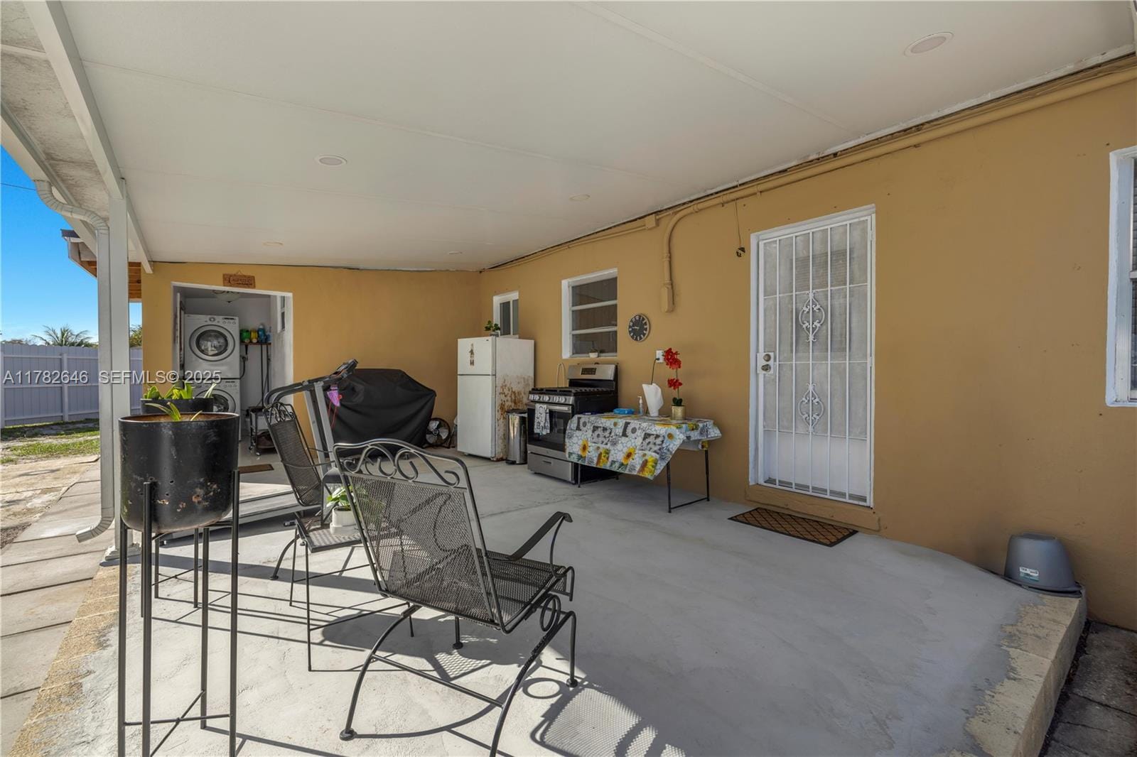 15231 NW 28th Place, Miami Gardens, FL 33054 photo 12
