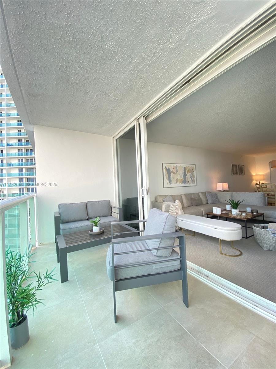 100 Bayview Drive 906 — photo 3
