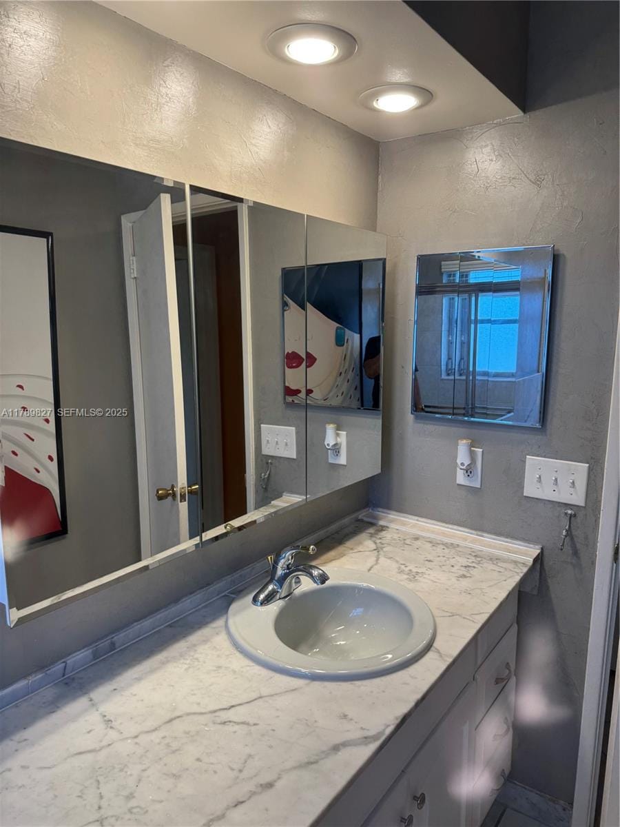 1011 SE 12th Avenue, Deerfield Beach, FL 33441 photo 17