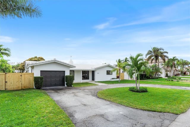 2800 NE 56th Court, Fort Lauderdale, FL 33308