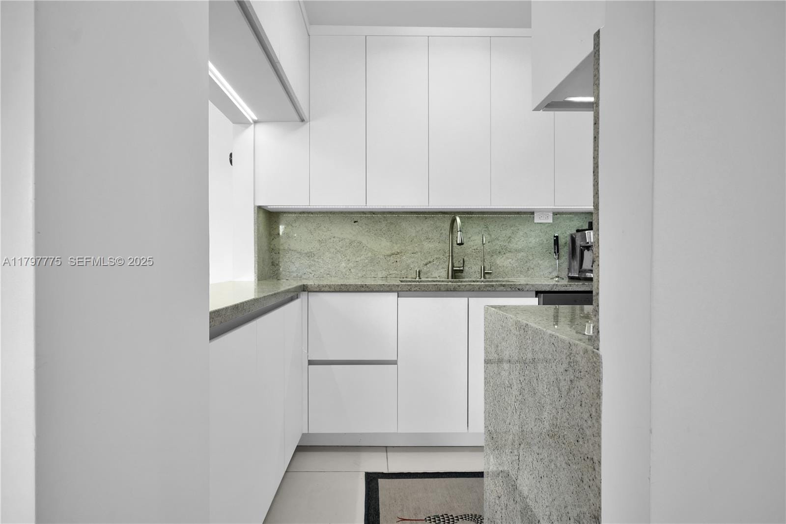 2451 Brickell Avenue 4L, Miami, FL 33129 photo 12