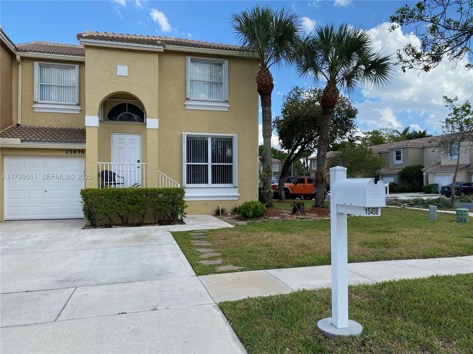 15456 NW 12th Place, Pembroke Pines, FL 33028