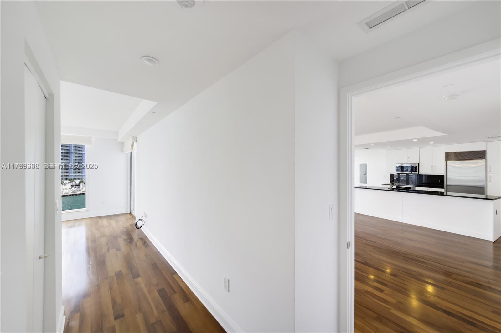 901 Brickell Key Boulevard 607, Miami, FL 33131 photo 15