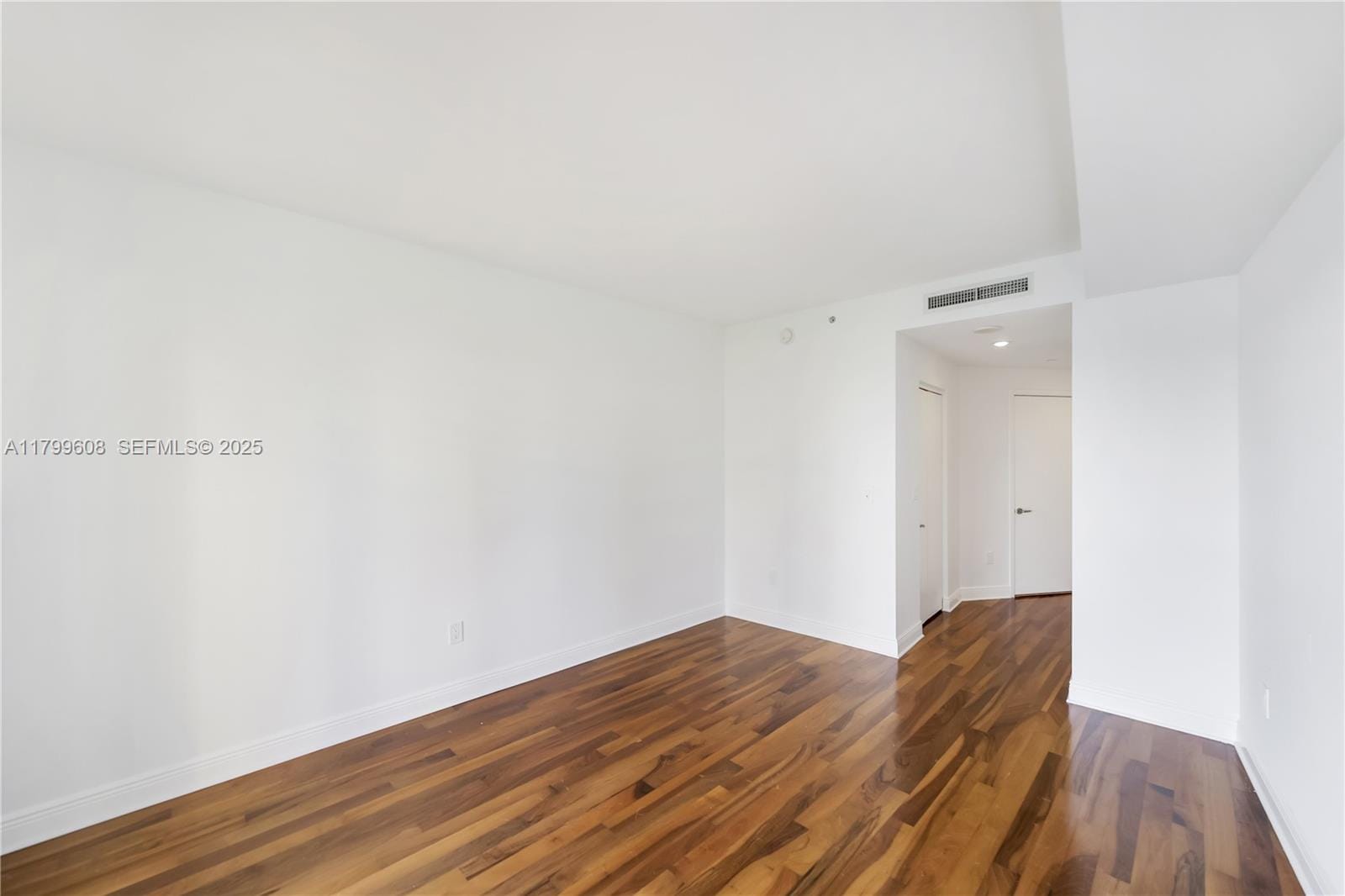 901 Brickell Key Boulevard 607, Miami, FL 33131 photo 18