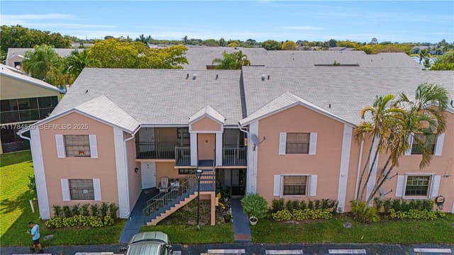 1151 N Liberty Avenue 1151I, Homestead, FL 33034