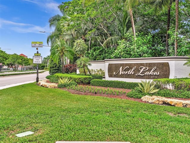 457 Cambridge Drive, Weston, FL 33326