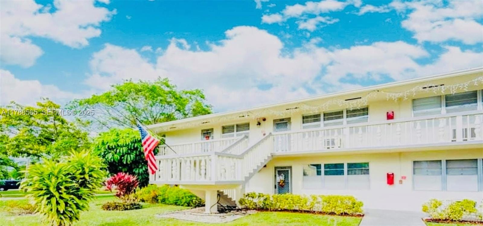 497 W Tilford W, Deerfield Beach, FL 33442