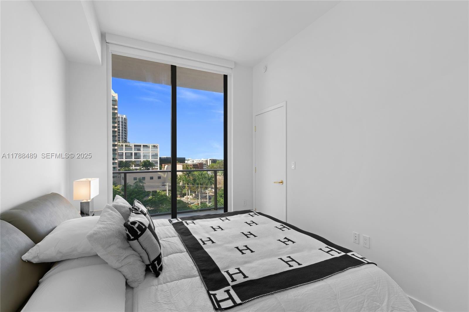 2678 Tigertail Avenue 615, Miami, FL 33133 photo 29