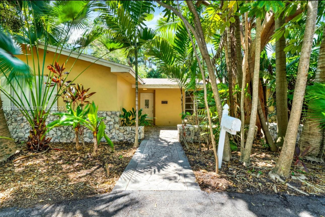 17737 SW 86th Avenue, Palmetto Bay, FL 33157