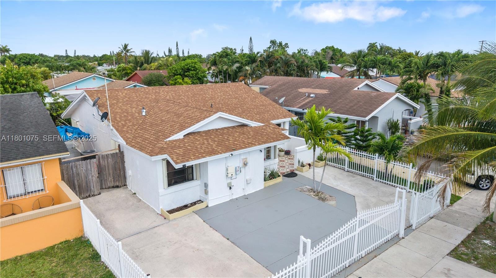 19276 SW 123rd Avenue, Miami, FL 33177 photo 2