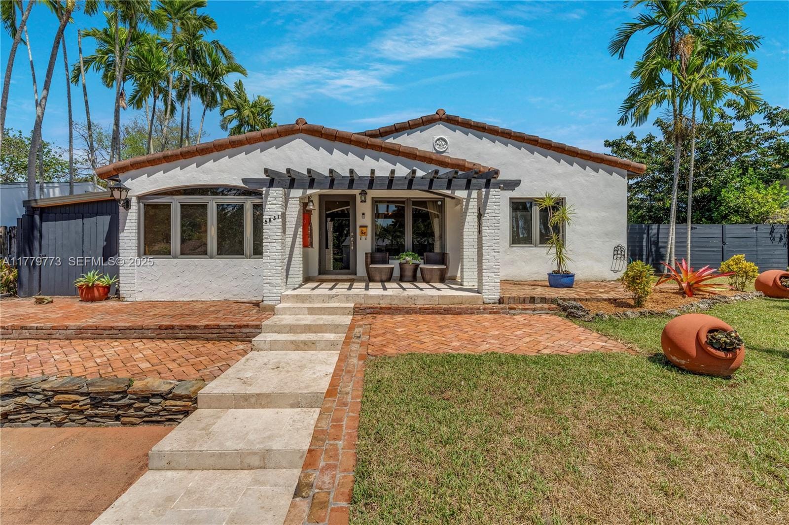 5831 SW 52nd Terrace, Miami, FL 33155