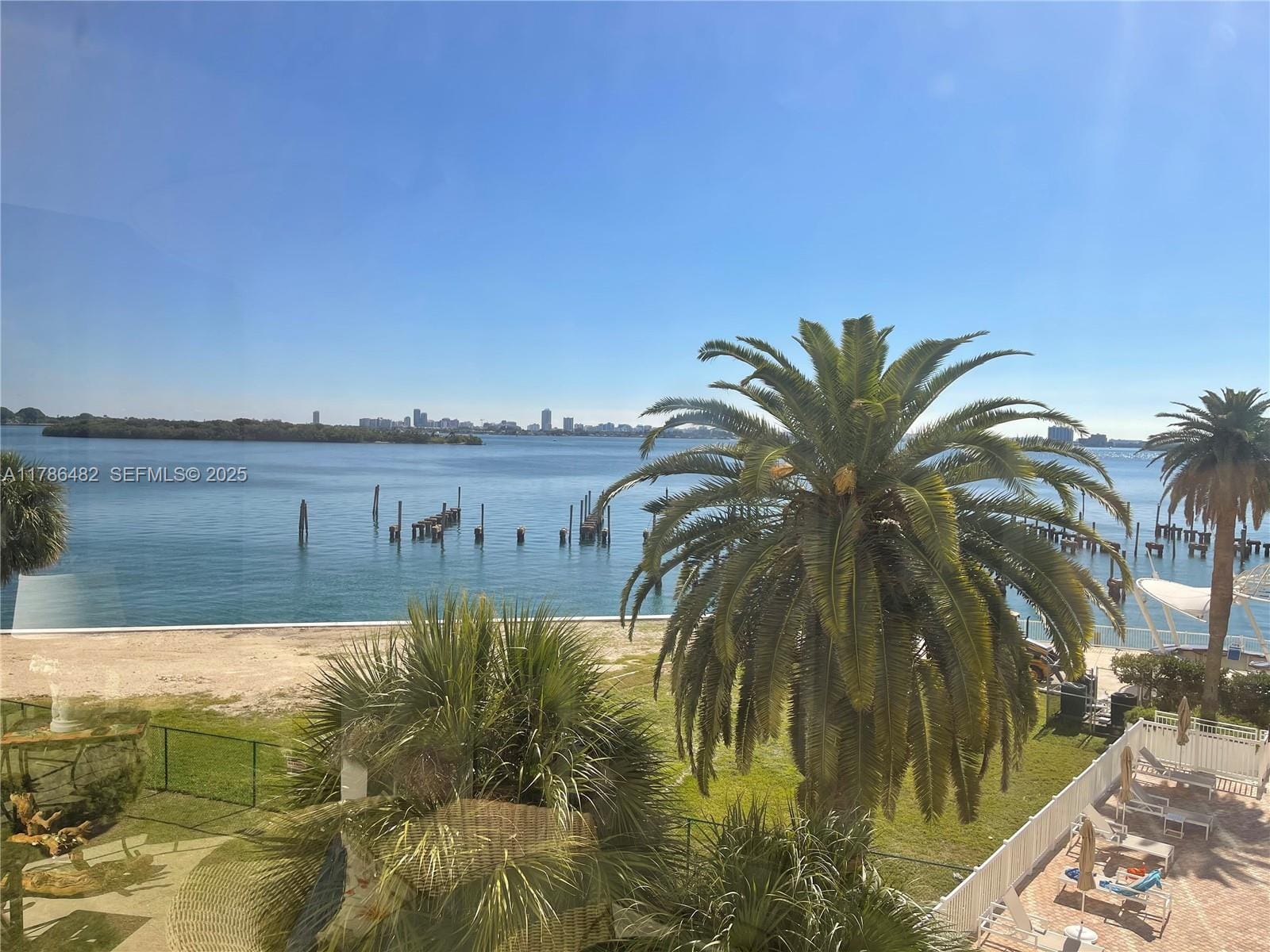 11111 Biscayne Boulevard 4F, Miami, FL 33181 photo 3