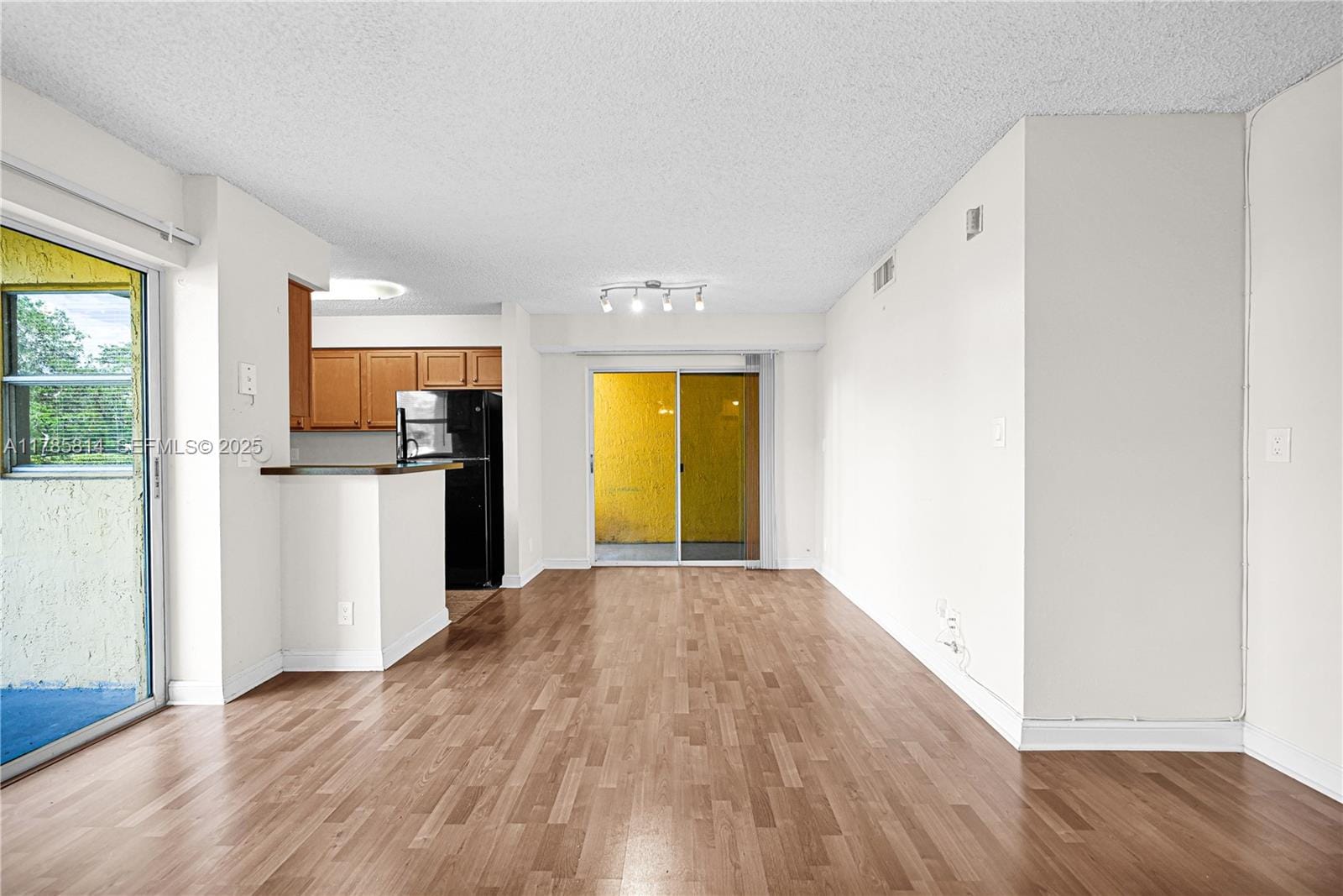 7640 Westwood Drive 404 — photo 7