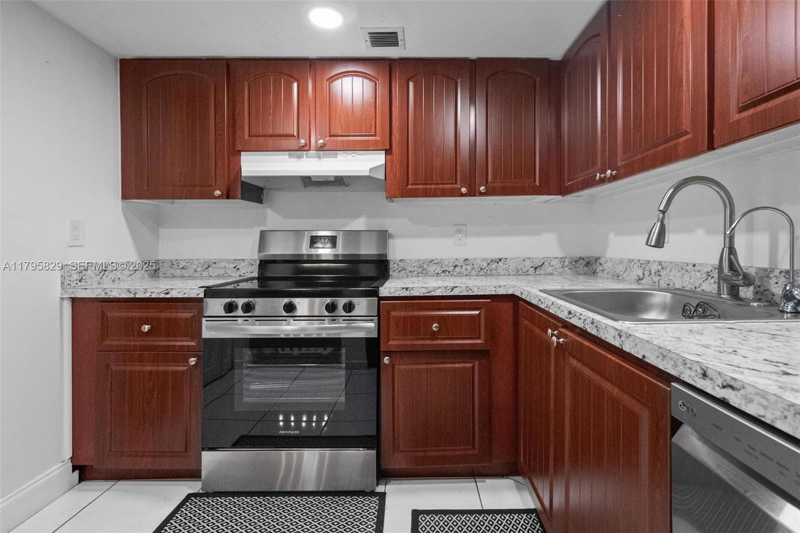 7021 Environ Boulevard 218, Lauderhill, FL 33319 photo 10