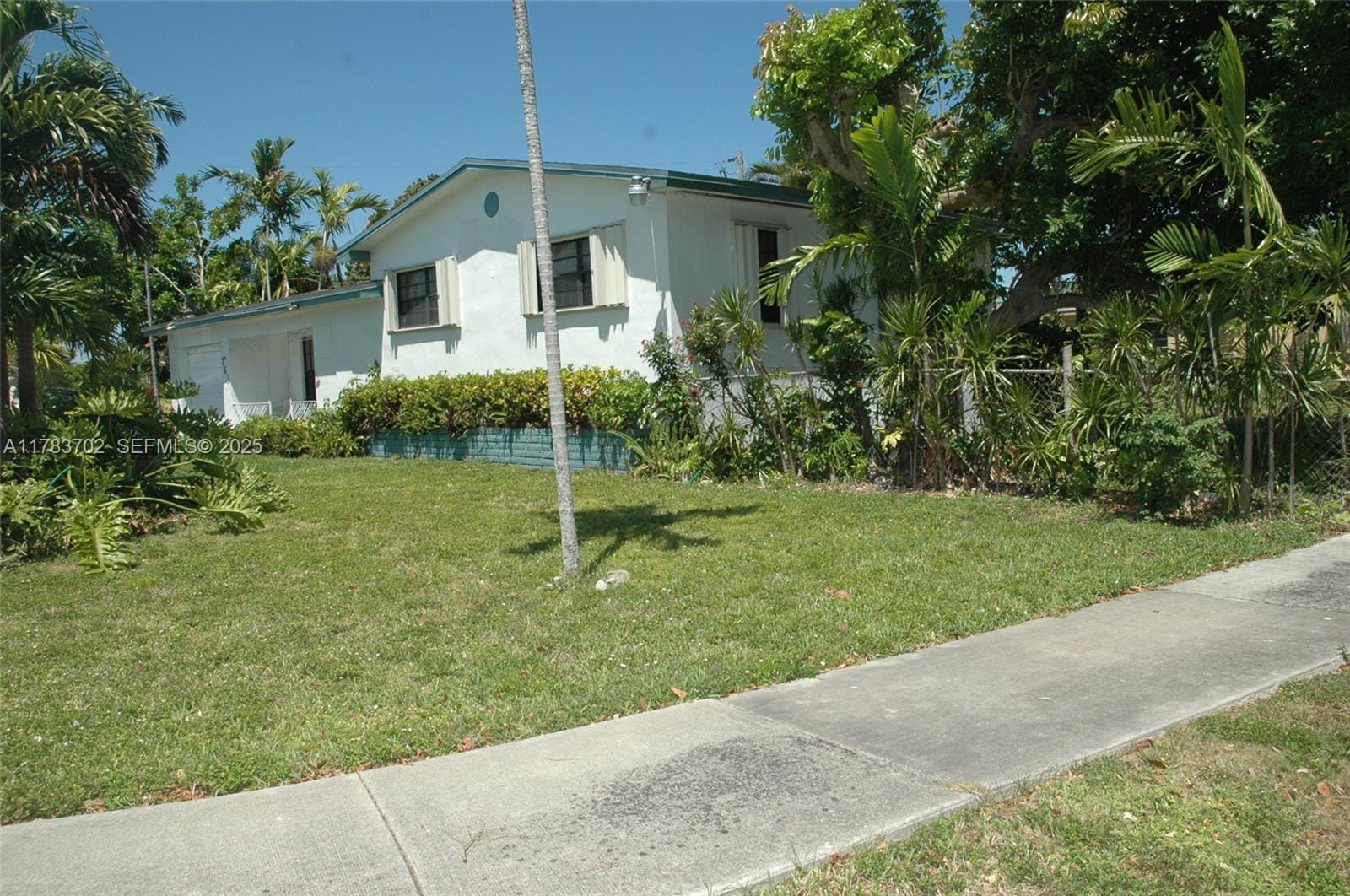 761 NW 197th Terrace, Miami Gardens, FL 33169 photo 1