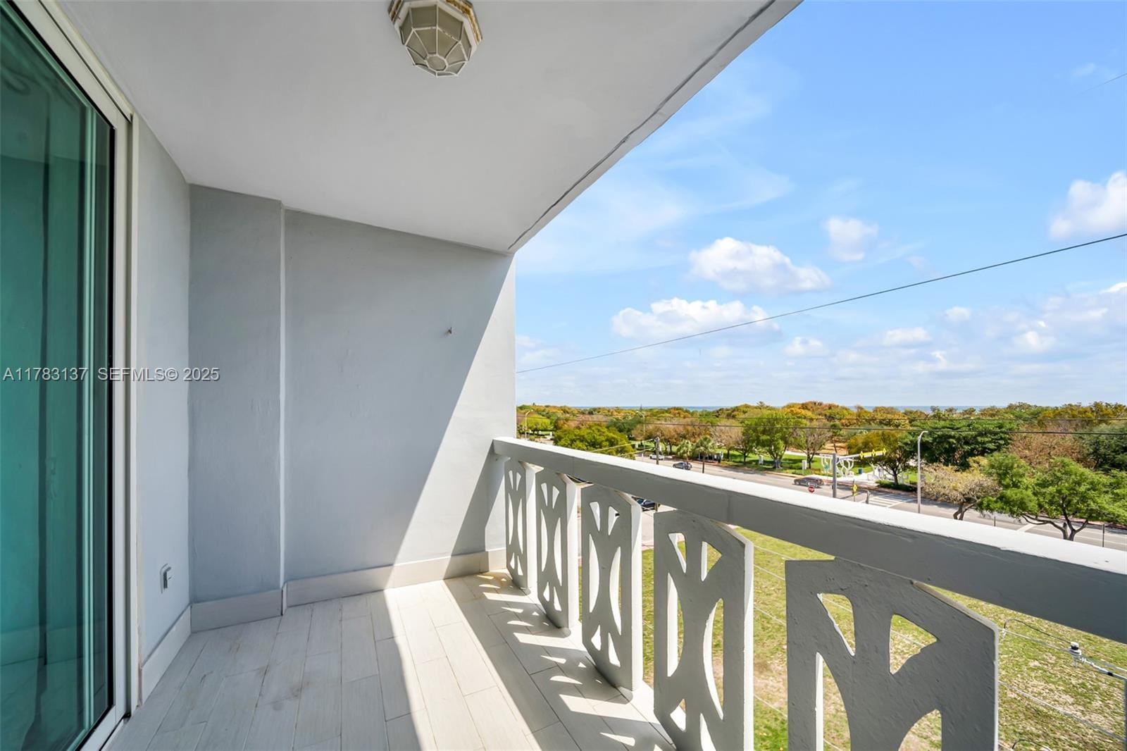8233 Harding Avenue 607, Miami Beach, FL 33141 photo 15