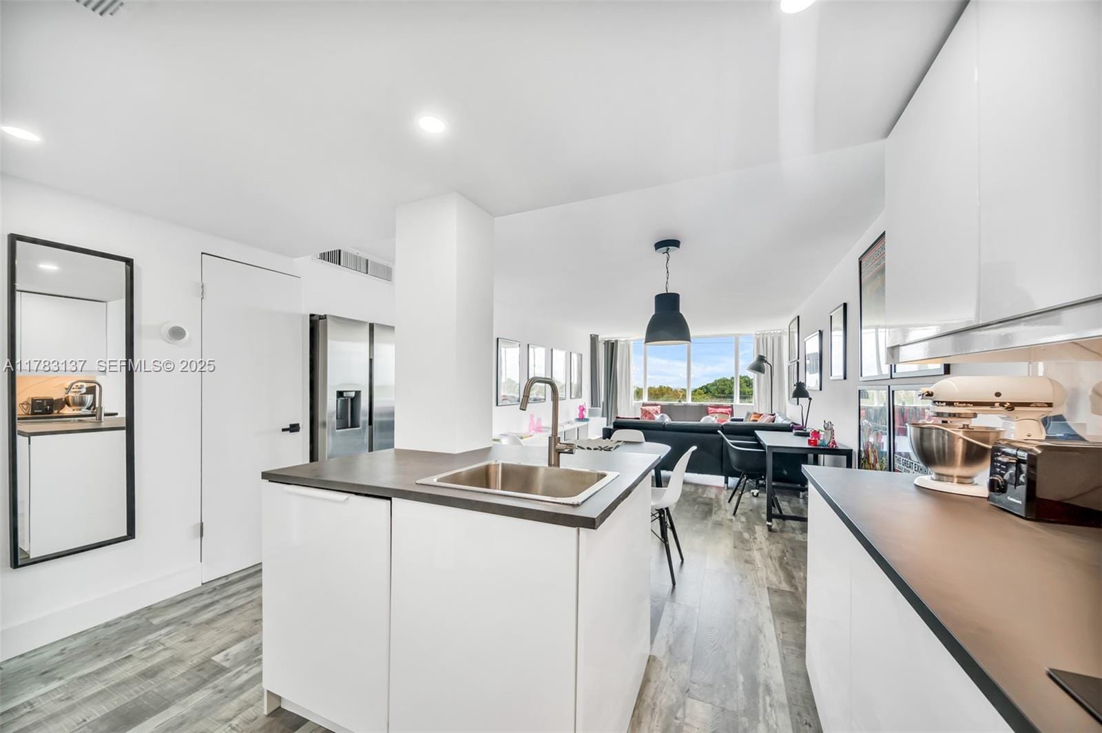 8233 Harding Avenue 607, Miami Beach, FL 33141 photo 16