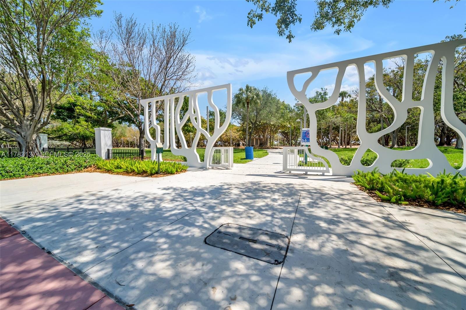 8233 Harding Avenue 607, Miami Beach, FL 33141 photo 24