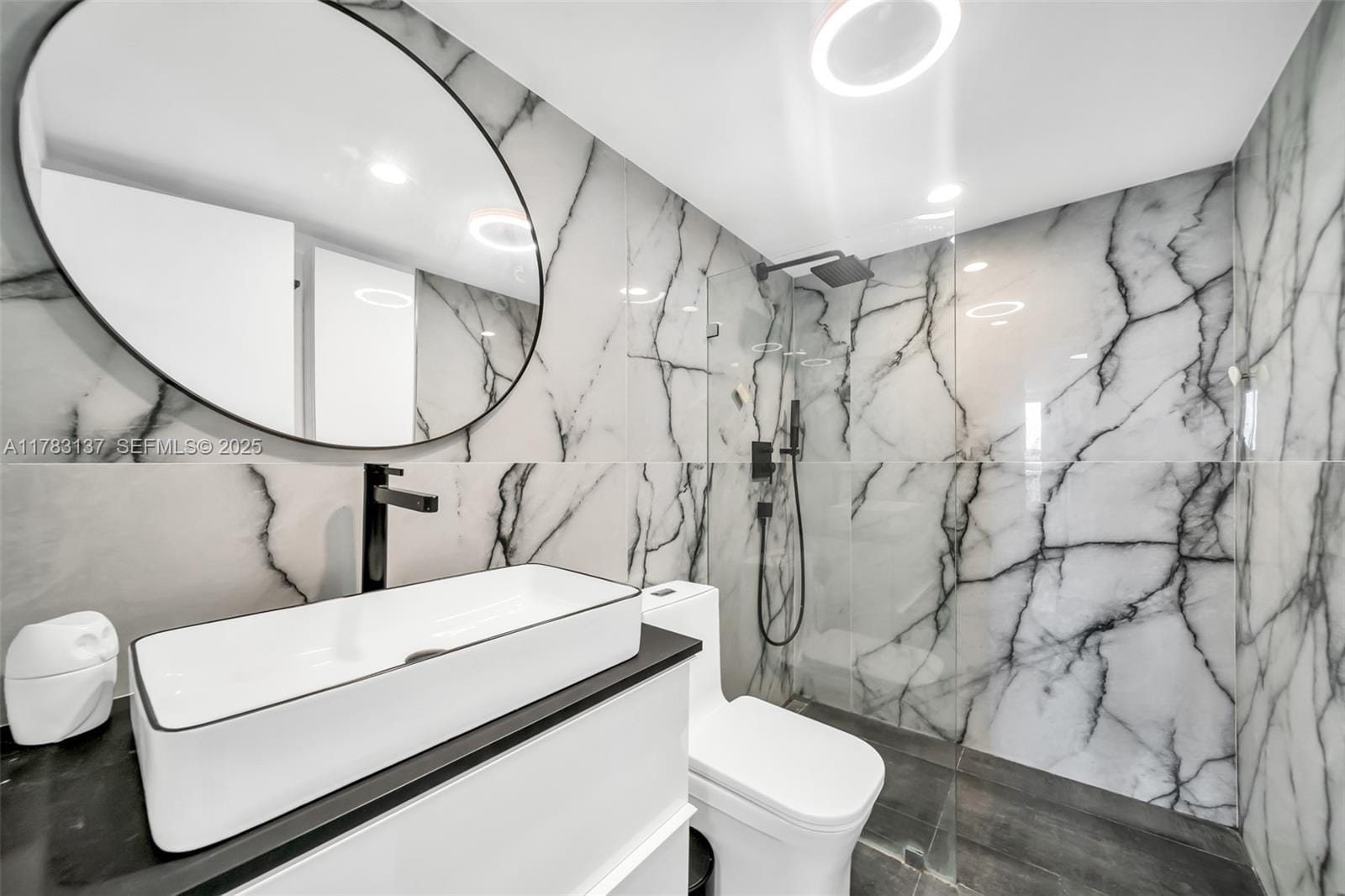 8233 Harding Avenue 607, Miami Beach, FL 33141 photo 8