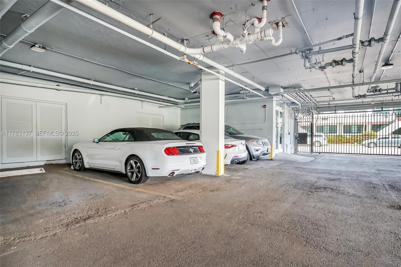 8233 Harding Avenue 607, Miami Beach, FL 33141 photo 10