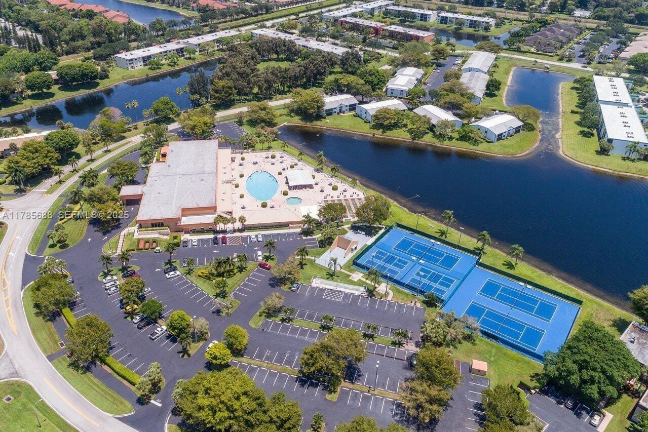15492 Lakes Of Delray Boulevard 205, Delray Beach, FL 33484 photo 30