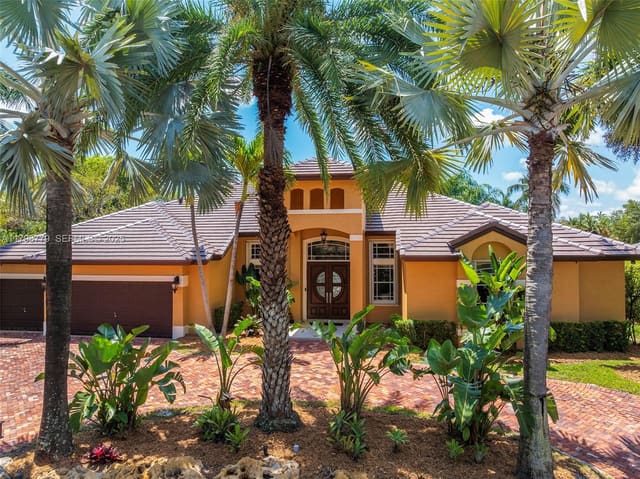 8268 SW 172nd Terrace, sold in Groves At Old Cutler, Palmetto Bay, FL