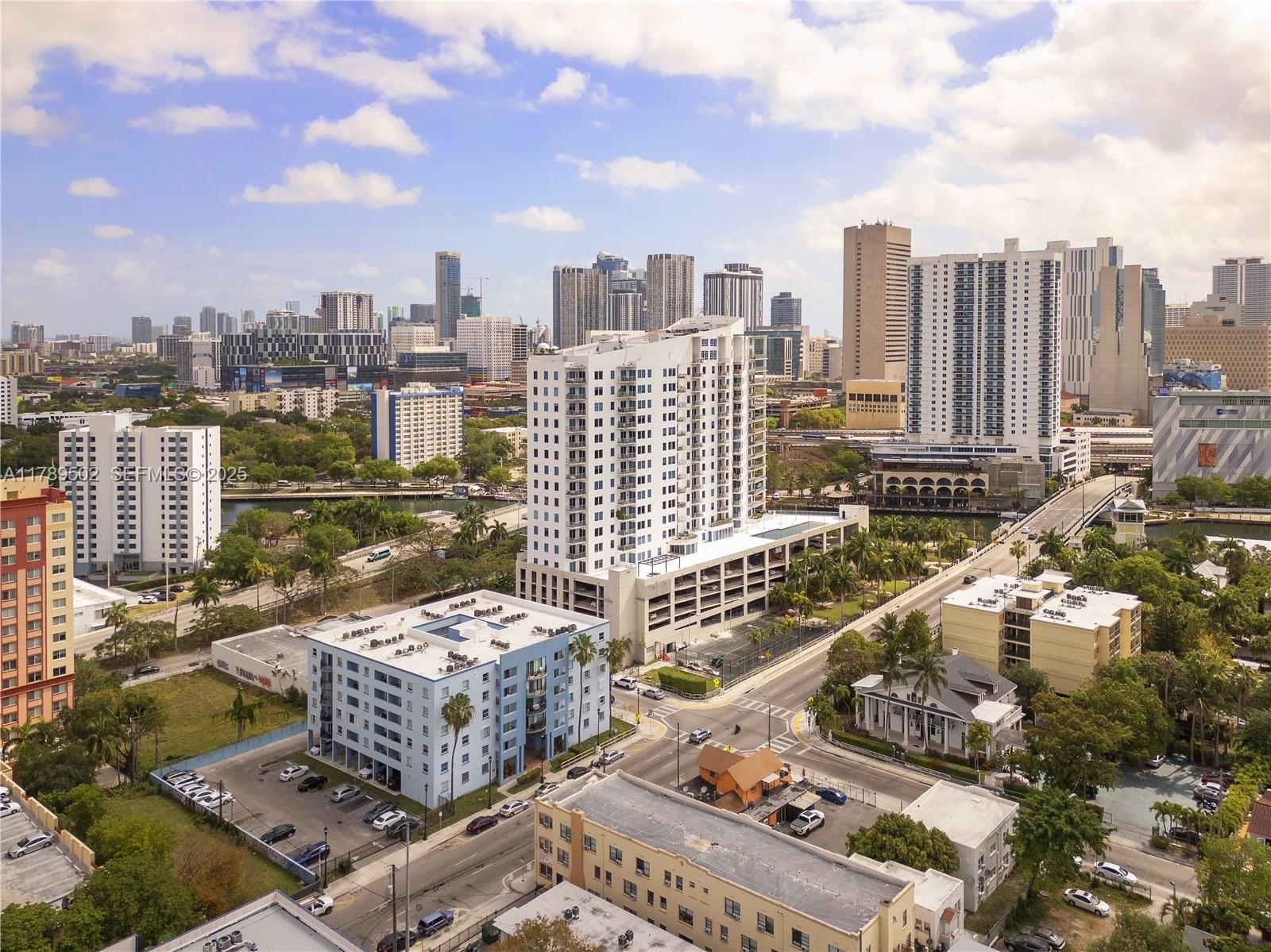 501 SW 1st Street 307, Miami, FL 33130