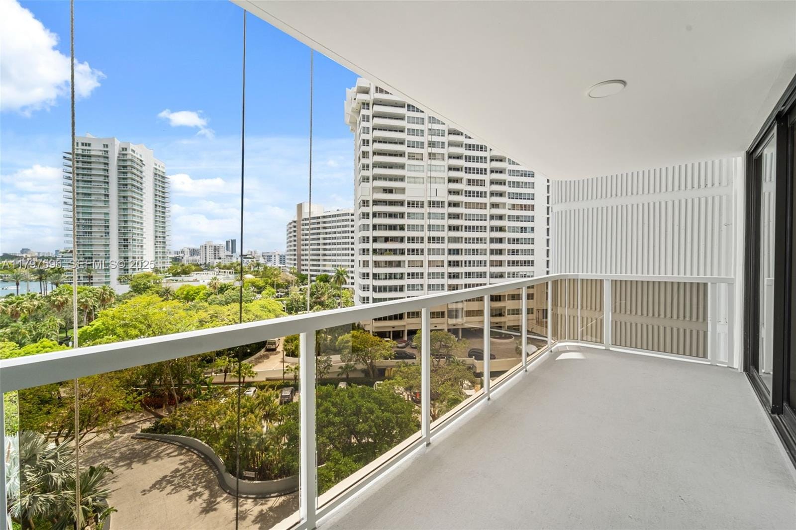 9 Island Avenue 814, Miami Beach, FL 33139 photo 23