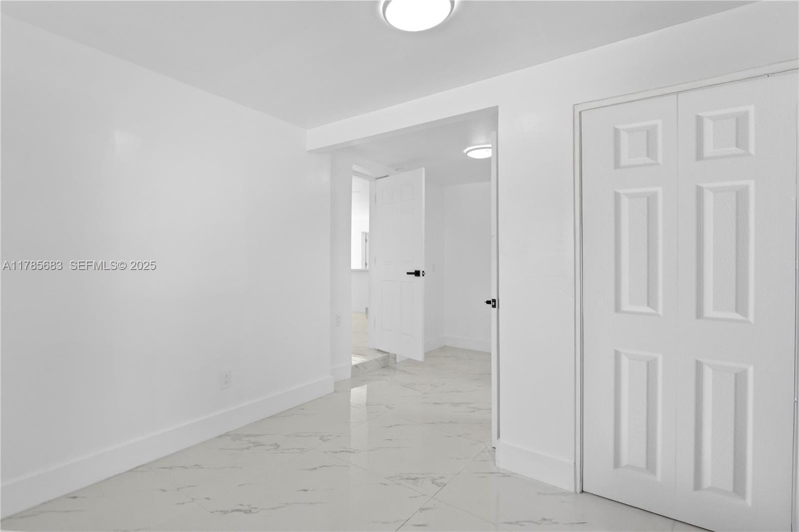 18420 NW 42nd Avenue, Miami Gardens, FL 33055 photo 2