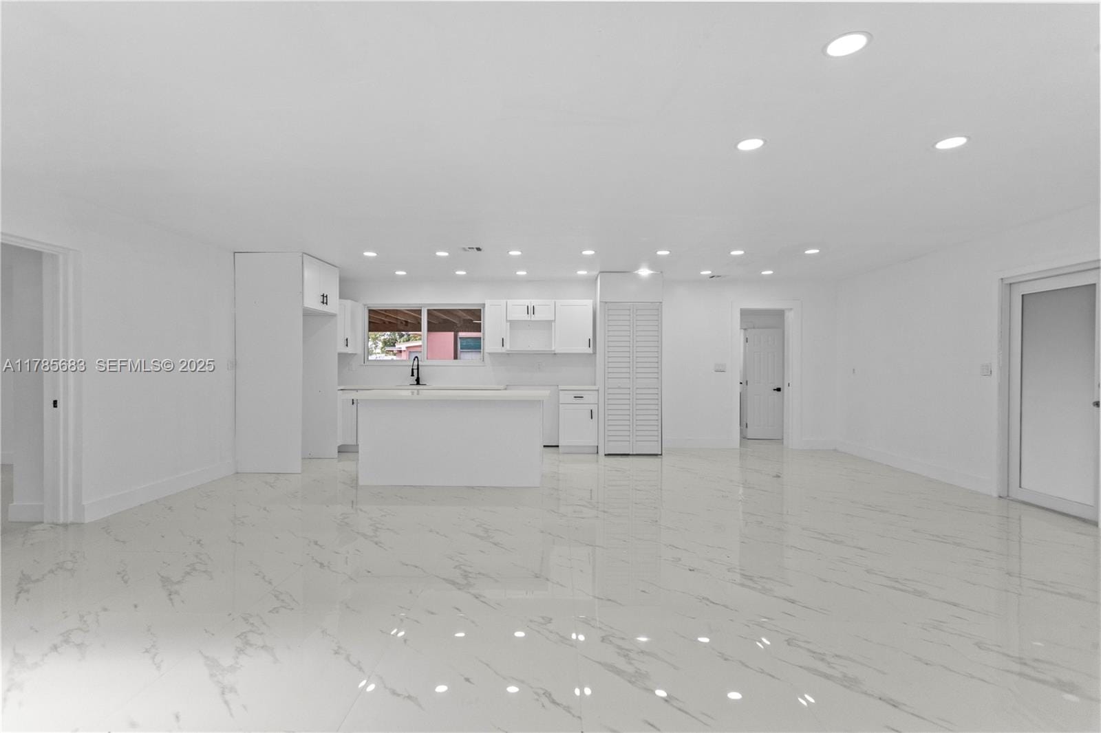 18420 NW 42nd Avenue, Miami Gardens, FL 33055 photo 22