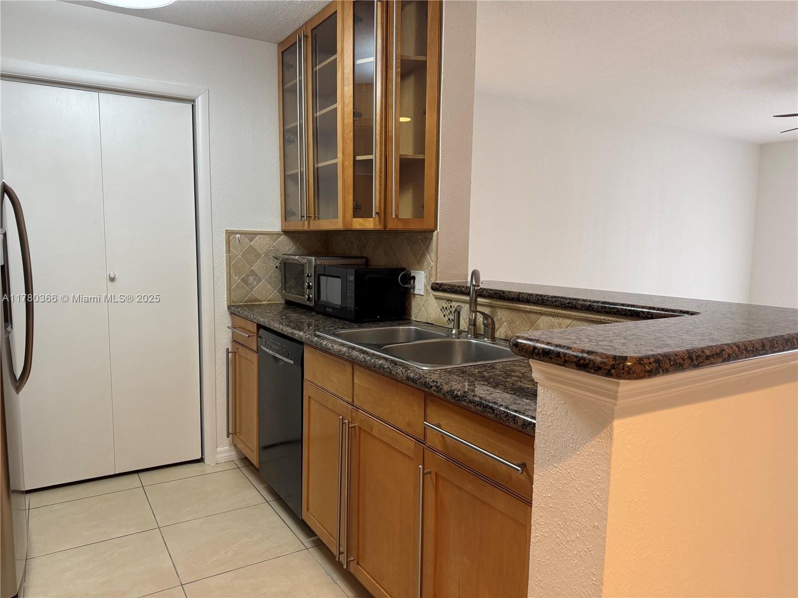 875 Riverside Drive 713, Coral Springs, FL 33071 photo 4