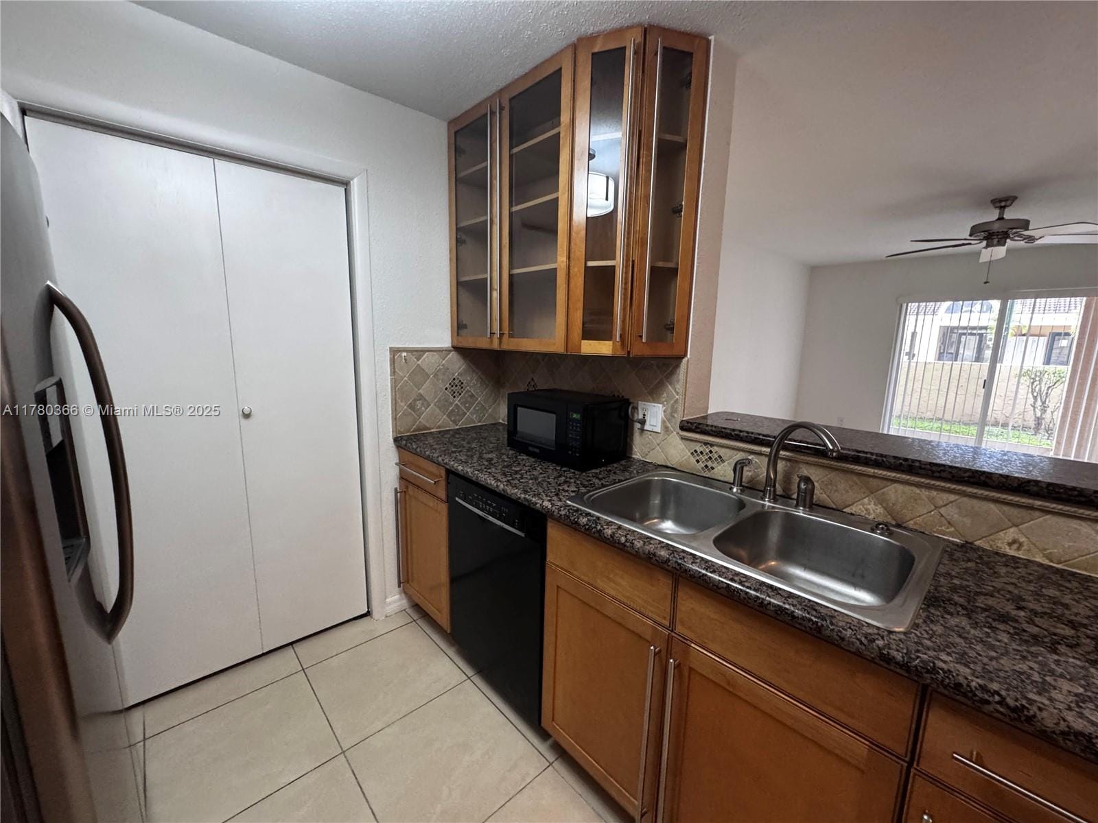 875 Riverside Drive 713, Coral Springs, FL 33071