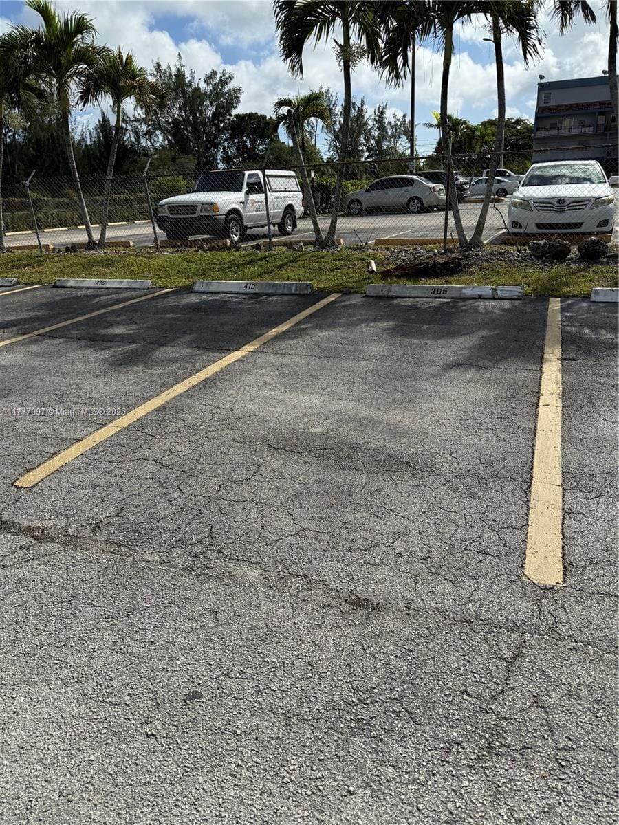 495 NW 72nd Avenue 305, Miami, FL 33126 photo 22