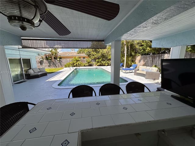 3407 Beacon Street, Pompano Beach, FL 33062