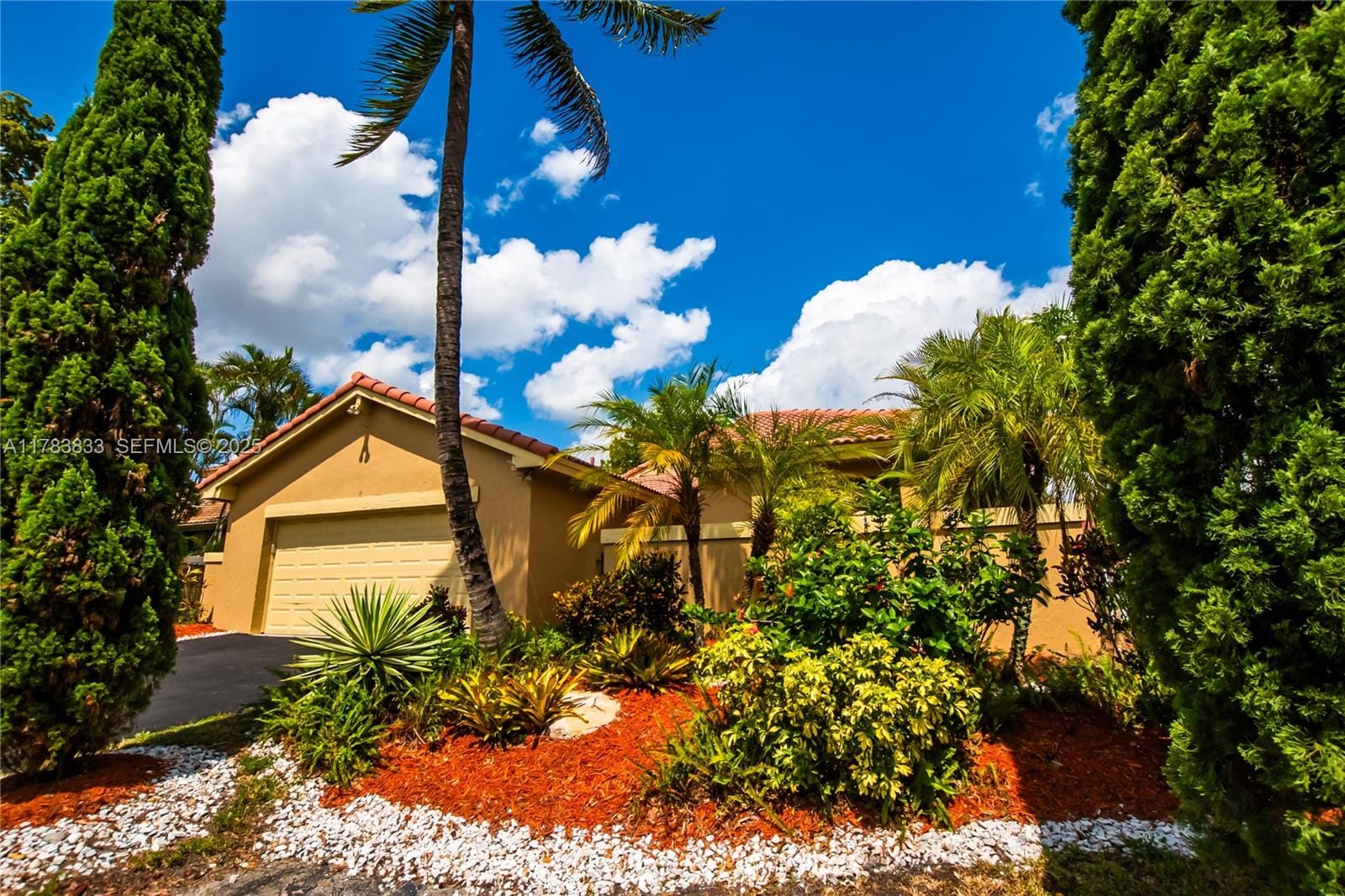 17411 NW 62 Court, Hialeah, FL 33015 photo 2