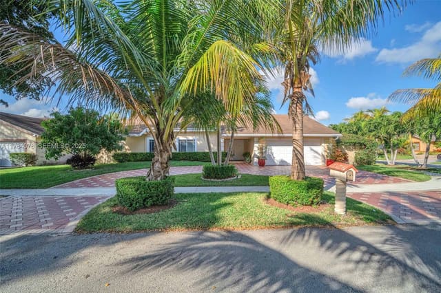 4991 NW 72nd Terrace, Lauderhill, FL 33319
