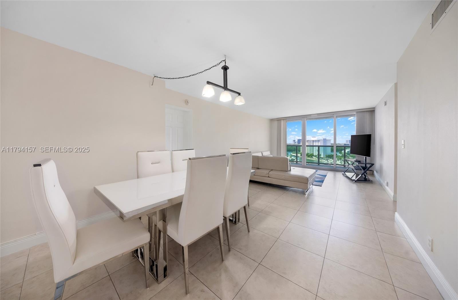 100 Bayview Drive 1403, Sunny Isles Beach, FL 33160 photo 2
