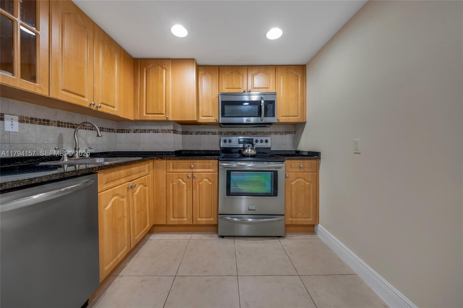100 Bayview Drive 1403, Sunny Isles Beach, FL 33160 photo 13