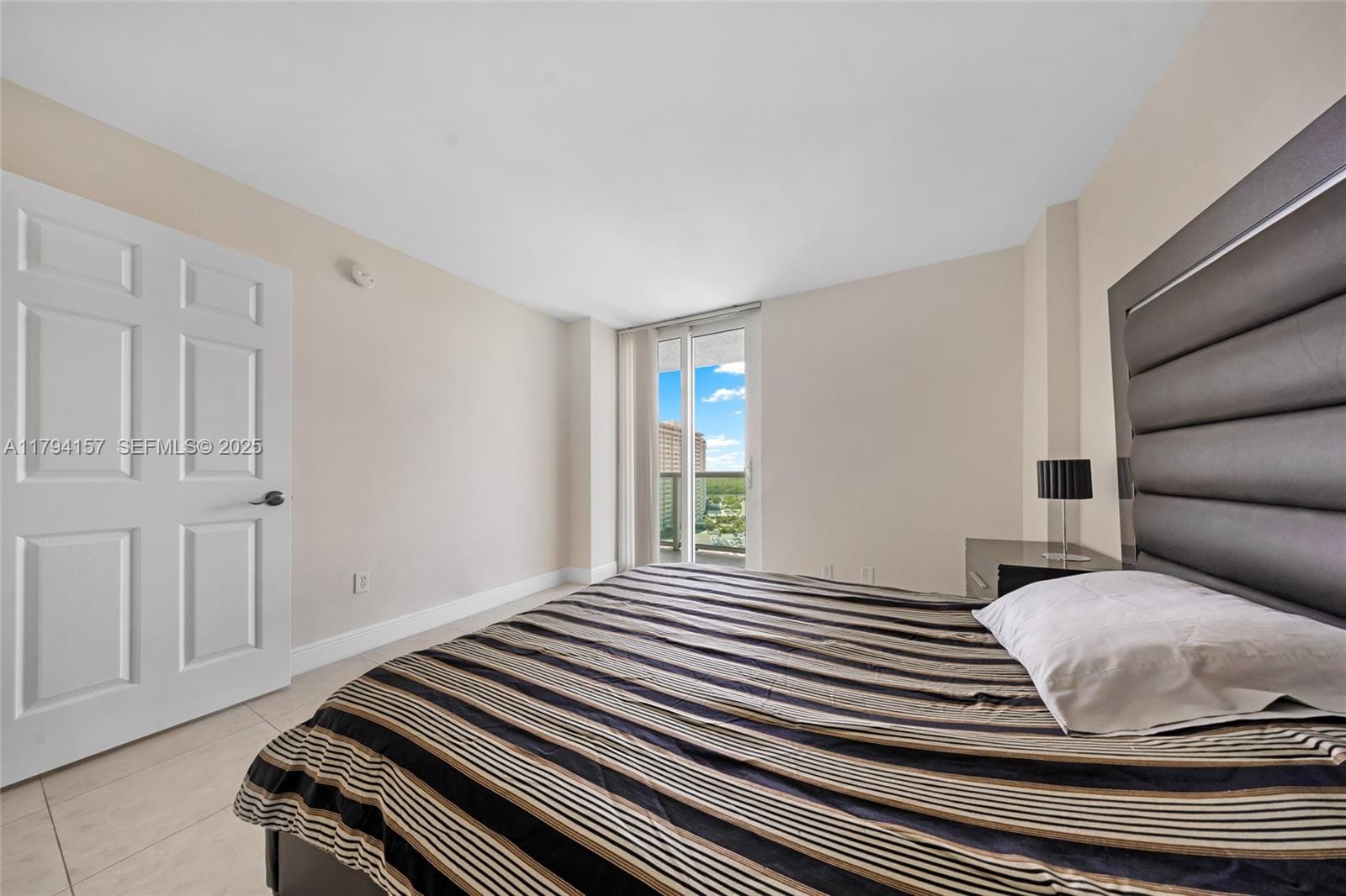 100 Bayview Drive 1403, Sunny Isles Beach, FL 33160 photo 21