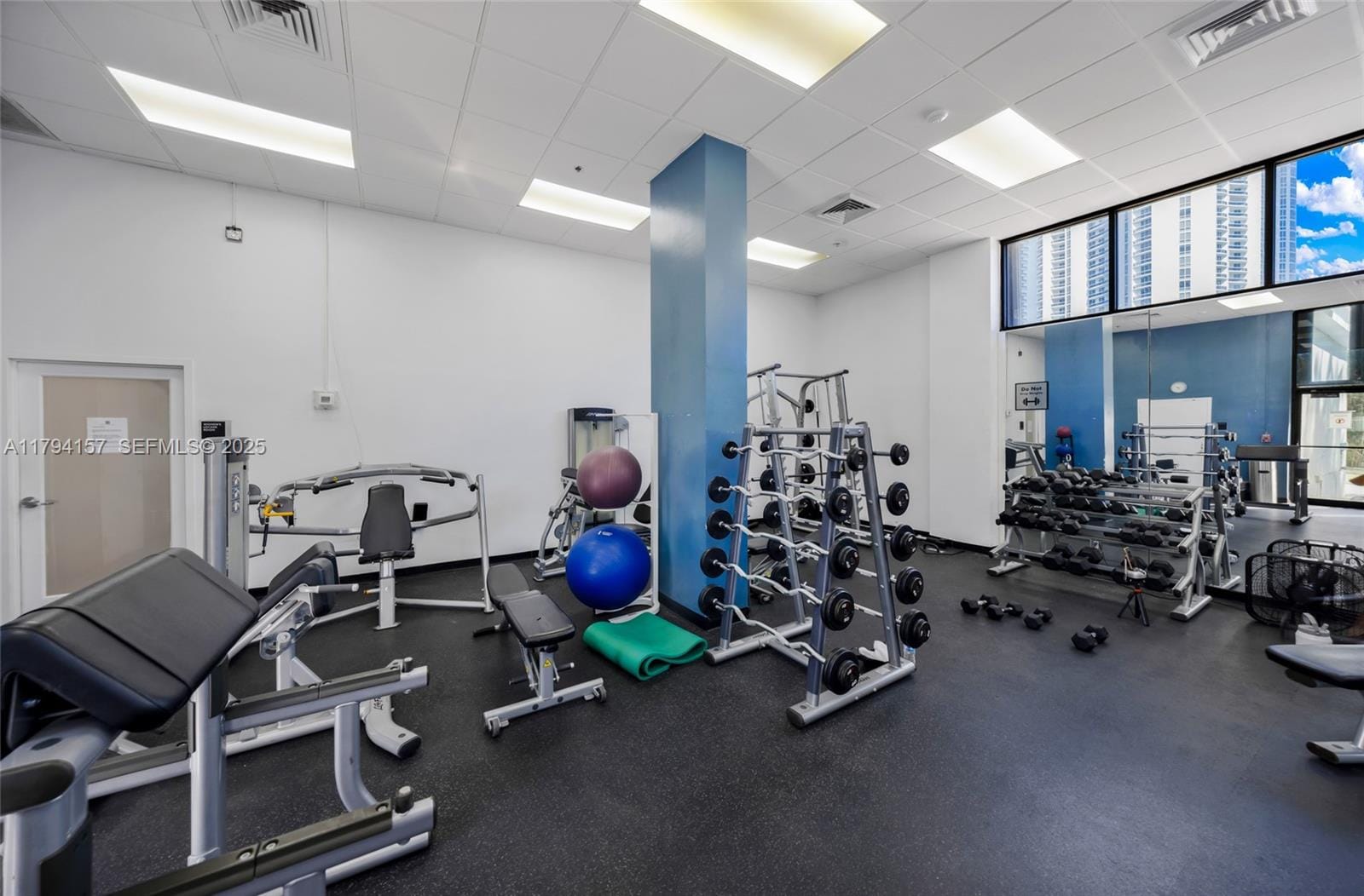 100 Bayview Drive 1403, Sunny Isles Beach, FL 33160 photo 25